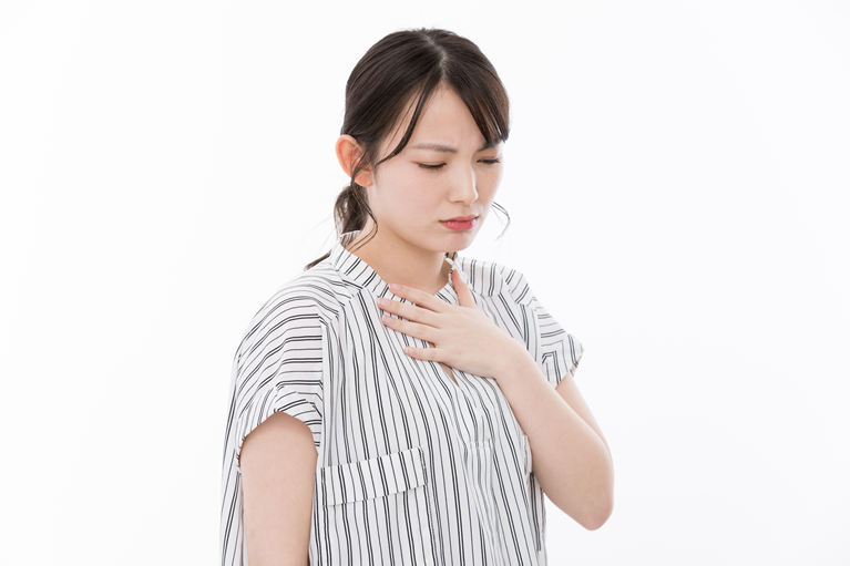 逆流性食道炎の症状チェック